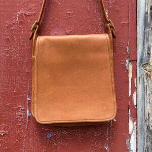 Vintage Coach Tan Flap Saddle Shoulder Bag